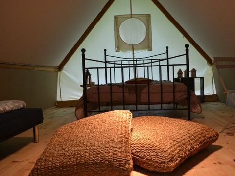 Tente en toile et en bois 3 personnes - Tente Trappeur Aventure - 1 pièce