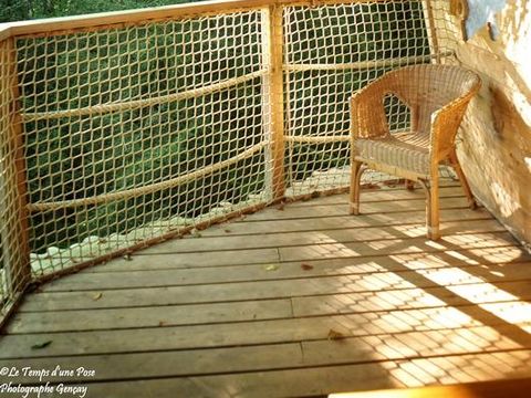 Hébergement 3 personnes - Cabane dans les arbres - Pêcheur
