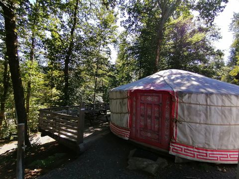 HÉBERGEMENT INSOLITE 4 personnes - animaux refusés