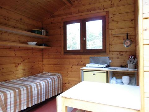 CHALET 4 personnes - Cabanature 12m² - 1 chambre (sans sanitaires)/petite terrasse non couverte
