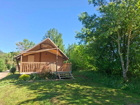 BUNGALOW TOILÉ 6 personnes - Wood Lodge 26m² (3ch.-6pers.) + Terrasse (Avec sanitaires)