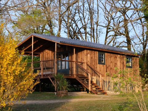 HÉBERGEMENT INSOLITE 4 personnes - Cabane Etosha - Vue Vallée 2 Chambres