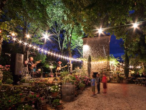 Camping Domaine La Faurie Camping Domaine La Faurie - Camping Lot - Image N°11