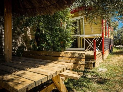 HÉBERGEMENT INSOLITE 4 personnes - Roulotte 1 Chambre 4 Personnes non sanitarisée HÉBERGEMENT INSOLITE 4 personnes - Roulotte 1 Chambre 4 Personnes non sanitarisée