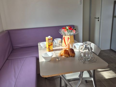 MOBILHOME 5 personnes - Mobil-home Confort 2 Chambres 5 Personnes MOBILHOME 5 personnes - Mobil-home Confort 2 Chambres 5 Personnes
