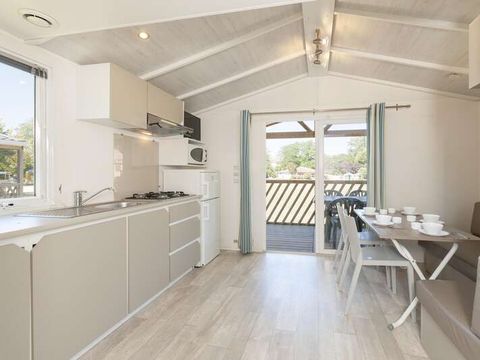 MOBILHOME 4 personnes - Mh Confort Loggia Bay 2 Chambres 4 Personnes