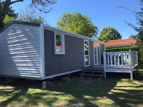 Mobilhome 6 personnes - COTTAGE CONFORT 3ch / 6p - 35m² - Terrasse parasol 6 pers