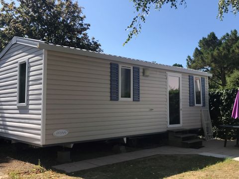 Mobilhome 4 personnes - LOISIR CONFORT 2ch/4p - 25m² - Terrasse parasol 4 pers