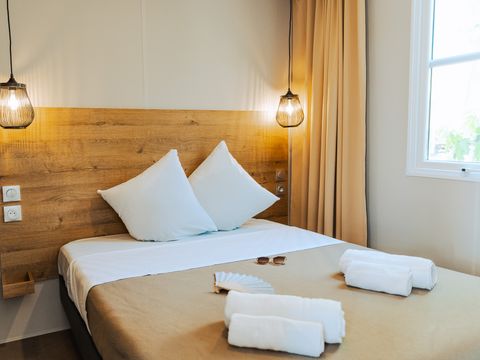 MOBILHOME 6 personnes - Sunêlia Prestige 3 ch / 1 sdb (terrasse couverte fermée)