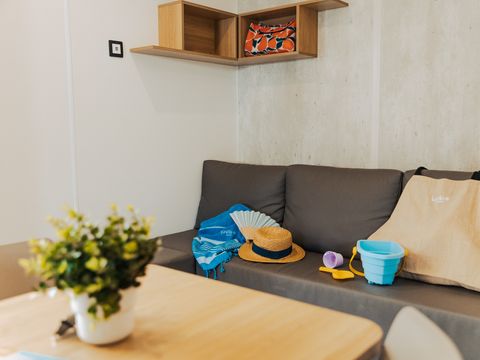 MOBILHOME 4 personnes - Sunêlia Prestige 2 ch / 1 sdb (terrasse couverte fermée)