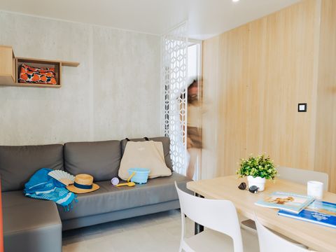 MOBILHOME 4 personnes - Sunêlia Prestige 2 ch. 4 pers - 34 m2 - Terrasse couverte - SAM