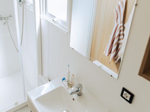 Mobilhome 4 personnes - SUNELIA PRESTIGE 2ch / 4p - 34m² - Terrasse couverte 4 pers