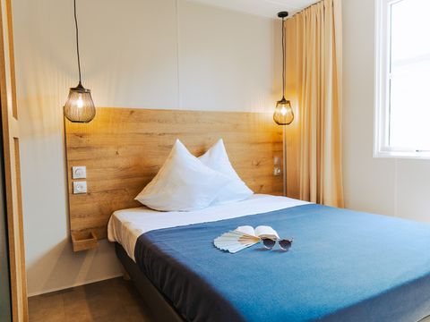 Mobilhome 4 personnes - COTTAGE CONFORT 2ch / 4p - 30m² - Terrasse couverte 4 pers