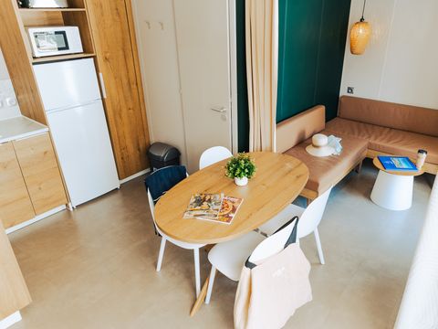 Mobilhome 4 personnes - COTTAGE CONFORT 2ch / 4p - 30m² - Terrasse couverte 4 pers