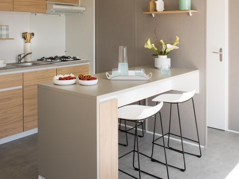 MOBILHOME 5 personnes - Cottage Confort 2ch. 4/5pers. -30m2 - Terrasse couverte - SAM