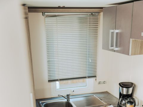 MOBILHOME 4 personnes - Confort 2 ch / 1 sdb (arrivée le dimanche)