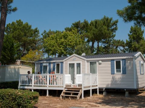 Mobilhome 6 personnes - DIM - COTTAGE CONFORT 3ch / 6p - 35m² - Terrasse parasol 6 pers