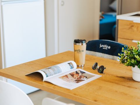 MOBILHOME 6 personnes - COTTAGE CONFORT 3ch / 6p - 35m² - Terrasse couverte - DIM