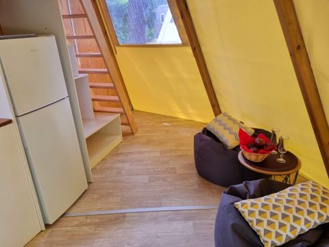 HÉBERGEMENT INSOLITE 4 personnes - Tipi 4 personnes