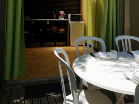 Tente en toile et en bois 5 personnes - Lodge Maori - sans sanitaire