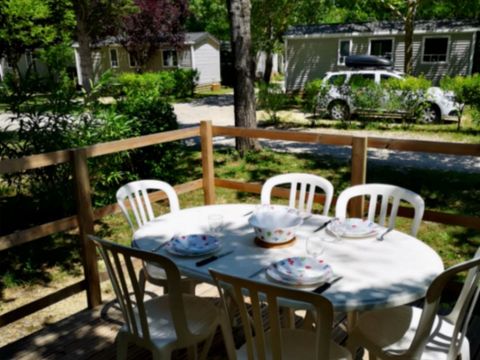 Tente en toile et en bois 5 personnes - Lodge Maori - sans sanitaire