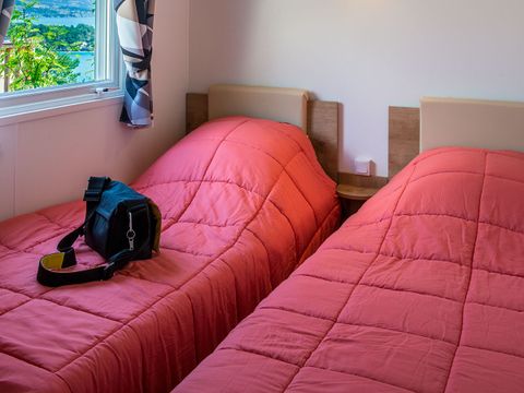 CHALET 6 personnes - Chalet 3 Pièces 4/6 Personnes Climatisé + TV  CHALET 6 personnes - Chalet 3 Pièces 4/6 Personnes Climatisé + TV