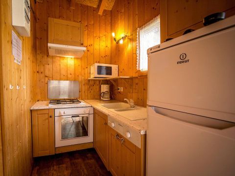 CHALET 5 personnes - Gamme Tradition - Chalet Vanoise 35m² 2 chambres + terrasse 15m²