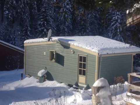 CHALET 4 personnes - Gamme Découverte - Chalet Beaufortain 29m² 2 chambres + terrasse 12m²+-