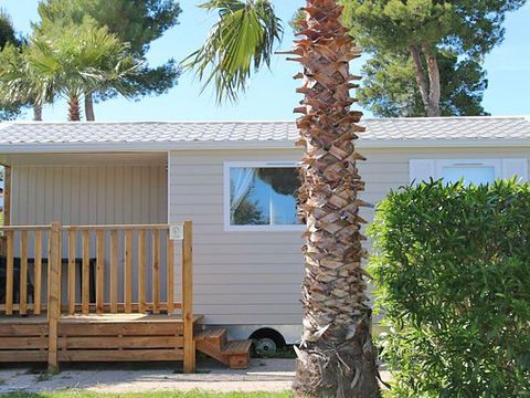 MOBILHOME 5 personnes - Lodge Premium SPA 5 P 2 CH