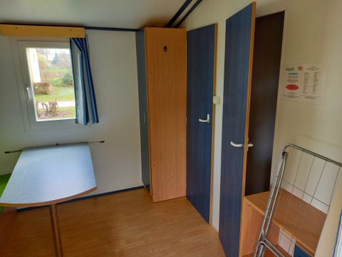 MOBILHOME 4 personnes - 4 PERS, 1CH, AVEC SANITAIRES