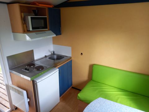 MOBILHOME 4 personnes - 4 PERS, 1CH, AVEC SANITAIRES