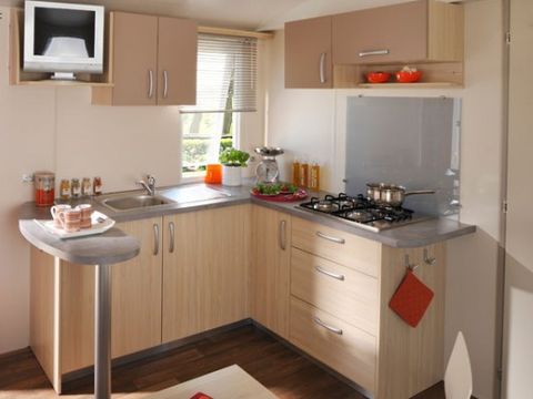 MOBILHOME 8 personnes - TITANIA