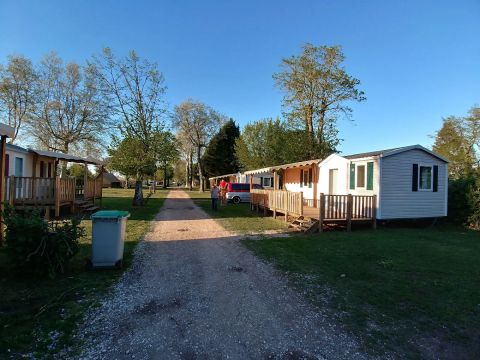 Camping de l'Arquebuse - Camping Côte-d'Or - Image N°2