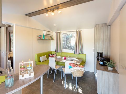 MOBILHOME 6 personnes - Comfort XL | 2 Ch. | 4/6 Pers. | Terrasse surélevée | Clim.