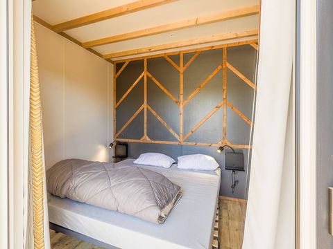 CHALET 5 personnes - Chalet | Comfort | 2 Ch. | 5 Pers. | Terrasse simple | 1 SDB | Clim.