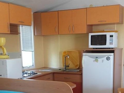 MOBILHOME 6 personnes - CAMPING ACAPULCO MH 3 chambres budget (mobil-home de +12ans) Terrasse bois non couverte 30m² 6 pers