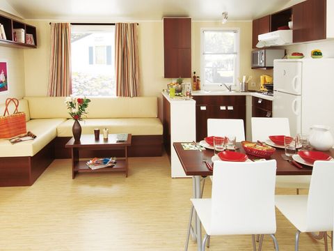 MOBILHOME 4 personnes - BUDGET  2 chambres 27m²