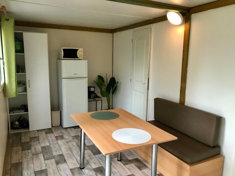 HÉBERGEMENT INSOLITE 4 personnes - pagode de bouddha 1/4 pers