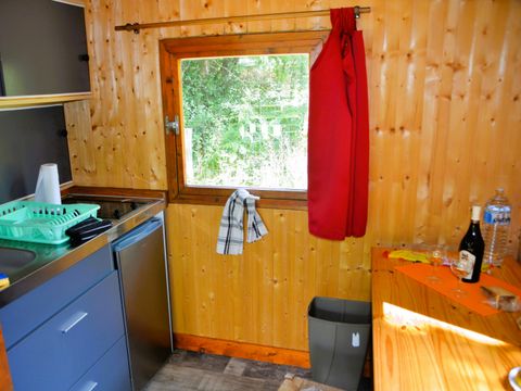 CHALET 4 personnes - Chalet 13m² - 1 chambre - sans sanitaires 1/4 pers.