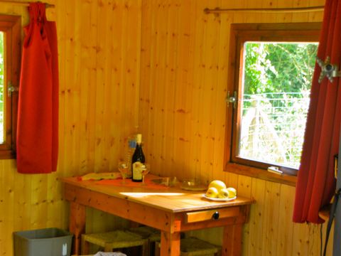 CHALET 4 personnes - Chalet 13m² - 1 chambre - sans sanitaires 1/4 pers.