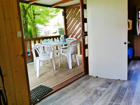 CHALET 4 personnes - Chalet 13m² - 1 chambre - sans sanitaires 1/4 pers.
