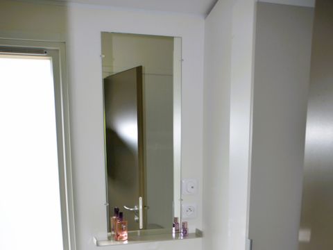 Mobilhome 8 personnes - Résidence Trio 40m² - 3 chambres - 2 salles de bain 6 personnes