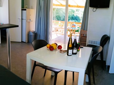 MOBILHOME 8 personnes - Résidence Quattro 40m² - 4 chambres 8 pers.