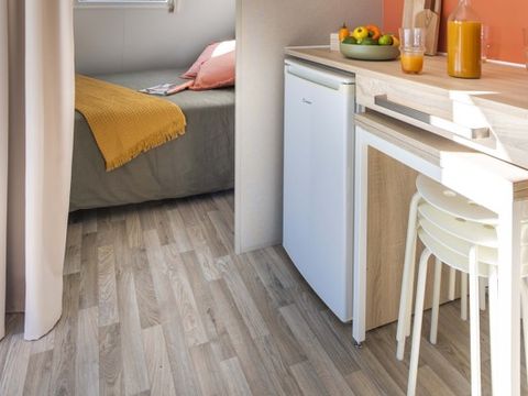 Tente en toile et en bois 4 personnes - Coco Chrono 20m² - 2 chambres avec sanitaire 1/4 pers