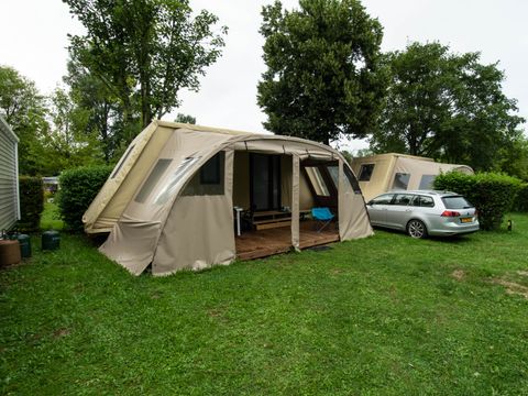 Tente en toile et en bois 1/4 personnes - Coco Chrono 20m² - 2 chambres avec sanitaire