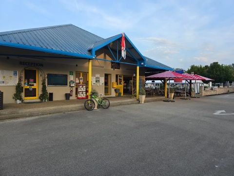Camping Les Bords de Loue - Camping Jura - Image N°11