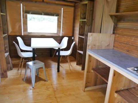 TENTE TOILE ET BOIS 4 personnes - Lodge Tribu (sans sanitaires)