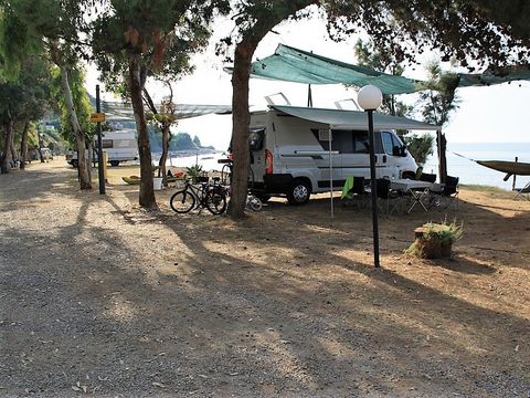 Emplacement - Camping Car