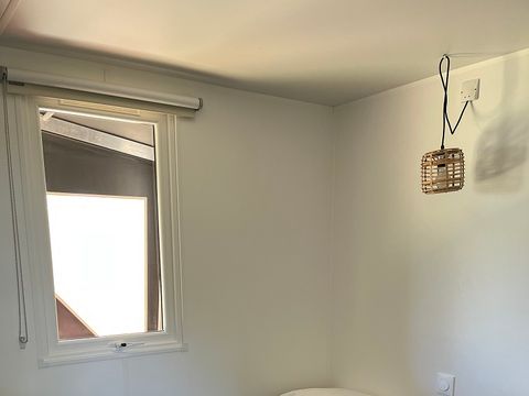 Tente en toile et en bois 4 personnes - Coco Salle d'O AVEC Sanitaire