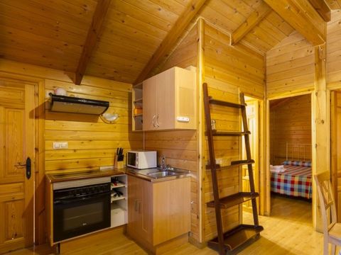 BUNGALOW 4 personnes - N° 4 Bronchales Grand Confort